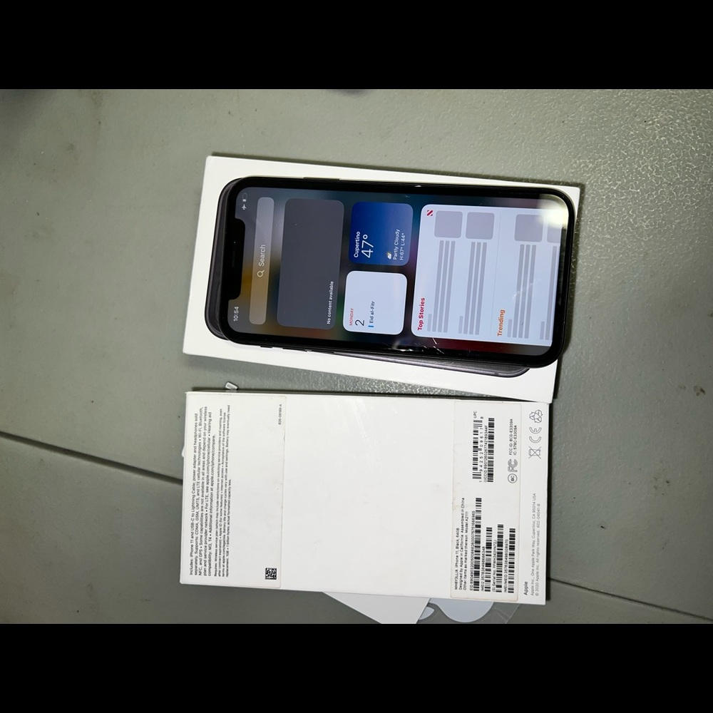 NEW IPHONE 11 64GB